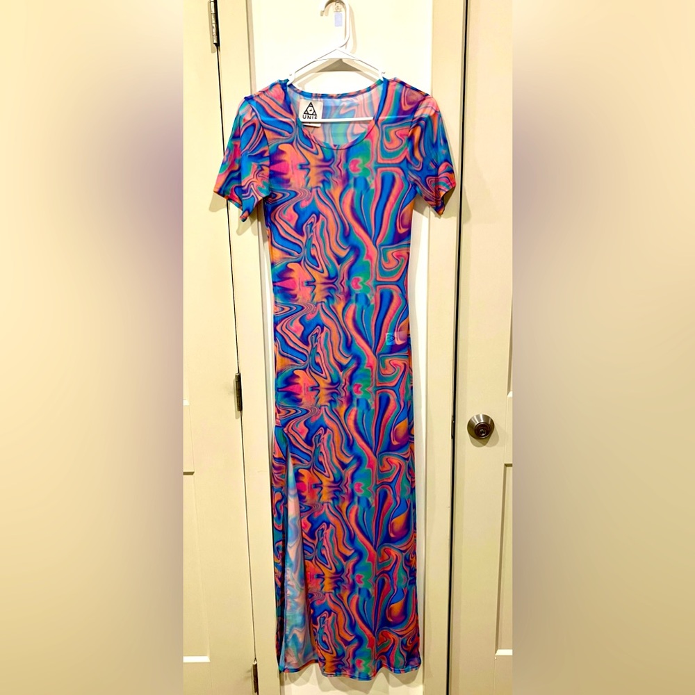 UNIF Maxi Dress new with no tags, RARE, size large